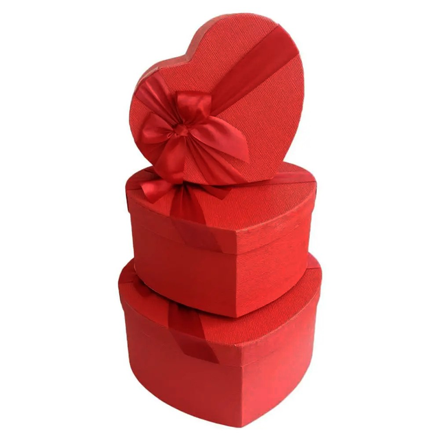 Набор подарочных коробок в форме Сердца с красным бантом (3 шт/компл.)