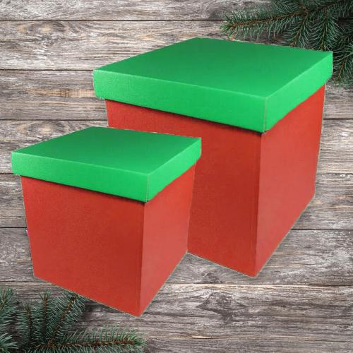 Набор новогодних коробок для подарков "№1 зелено-красные" (2 шт)