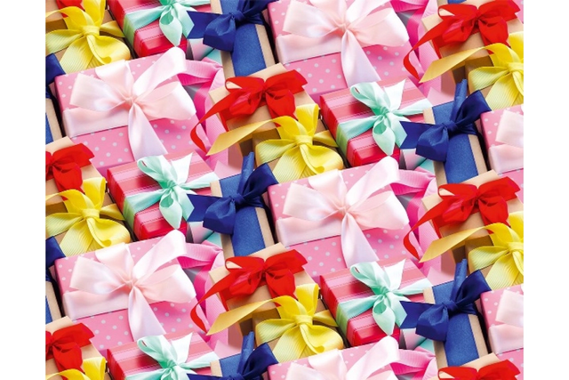 Пакувальний подарунковий папір "Подарунки з кольоровими бантиками" (25л)