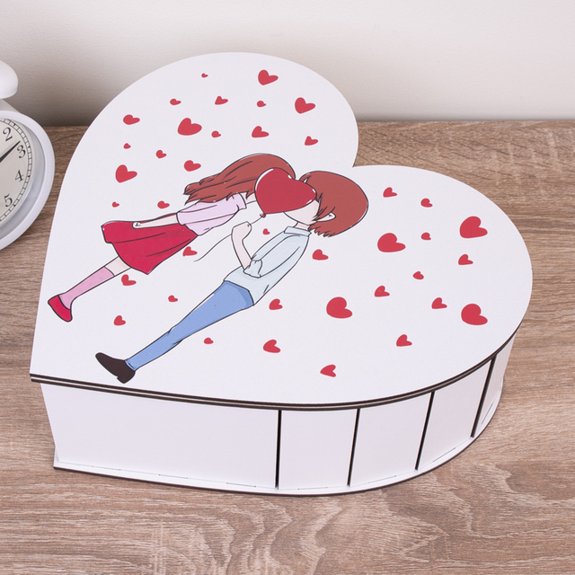 Коробка декоративна серце "Закохані" (середня)