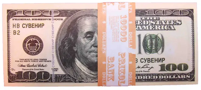 Сувенирные деньги "100 долларов старые"